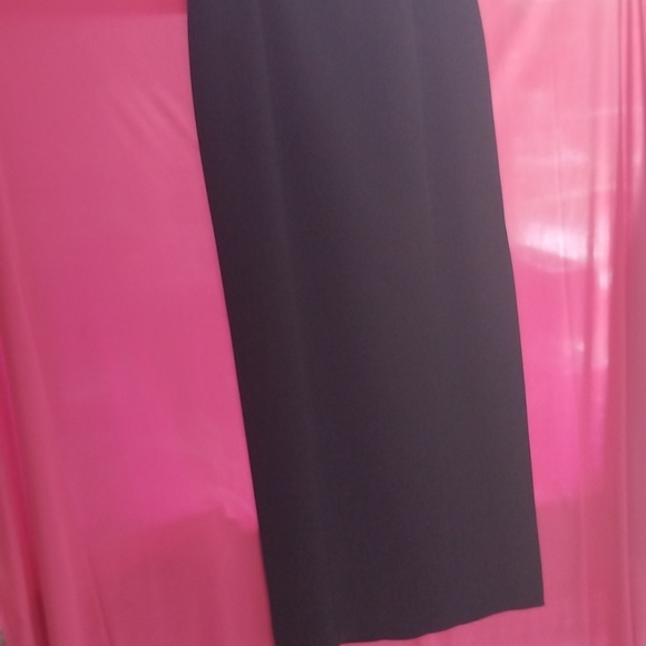 Jones, New York upscale maxi skirt - Picture 2 of 9